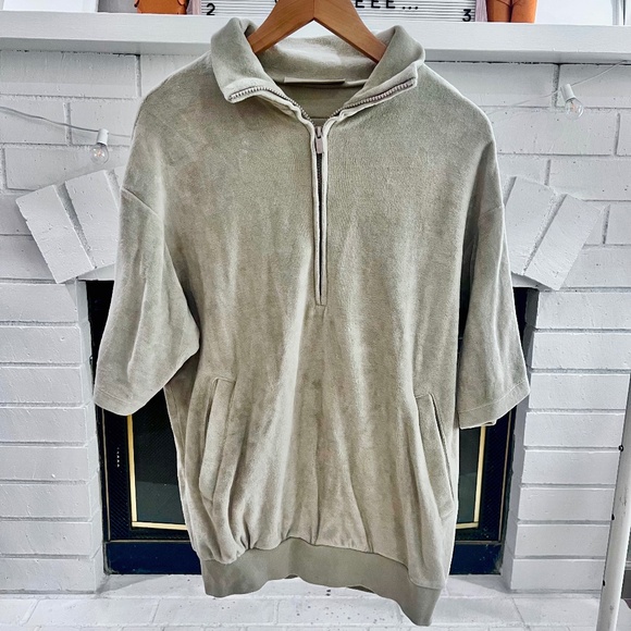 Fear of God Essentials Oversized Quarter Zip Velour Pullover - Picture 1 of 6